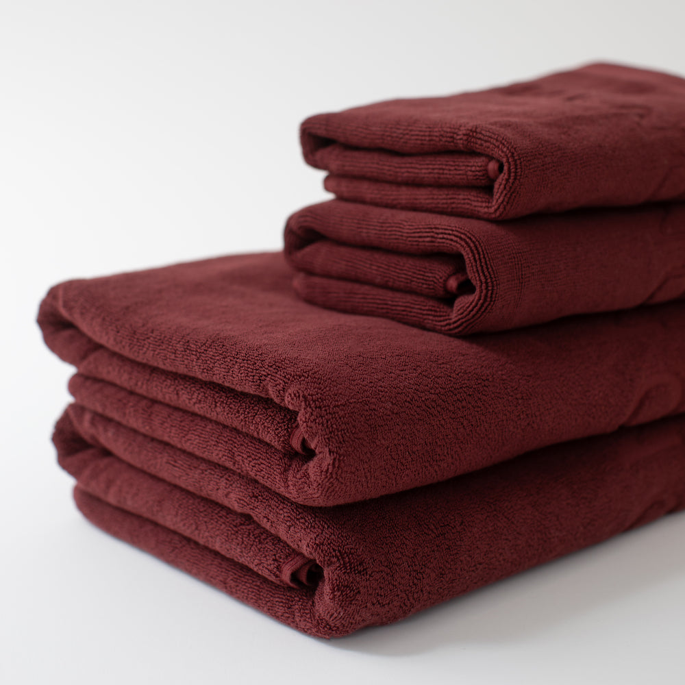 BATH MAT BURGUNDY