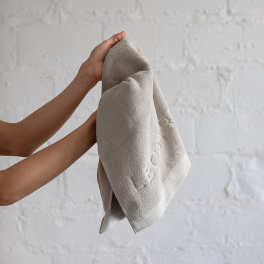 HAND TOWEL GREIGE